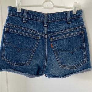 SOLD 🏷️ Levi’s • orange tag cut off Levi’s